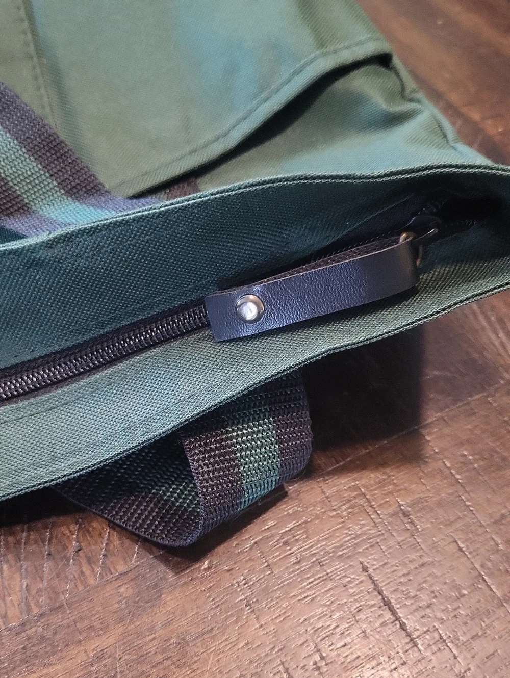 Lauren Ralph Lauren sturdy canvas